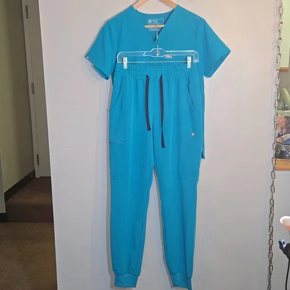 Figs Zamora Jogger Scrub Pants Catarina Top Set In Teal NWOT - Picture 6 of 16